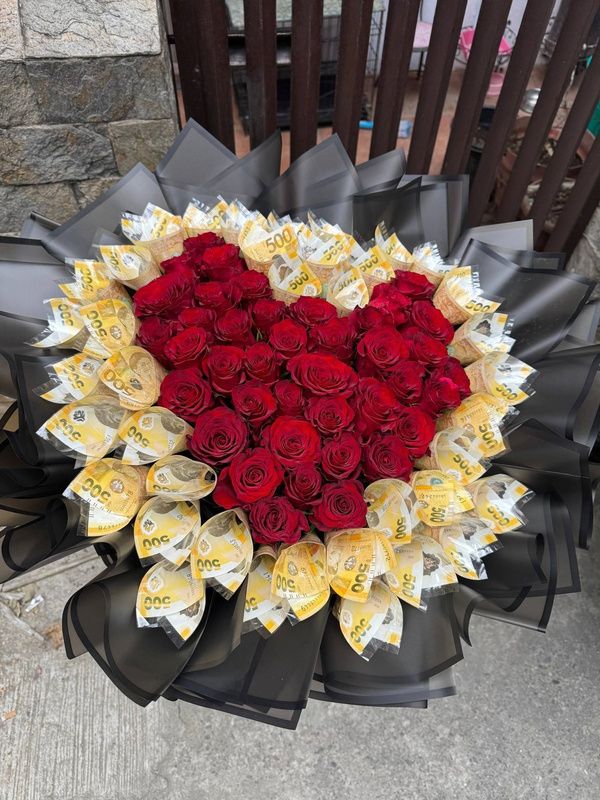 Red China money bouquet