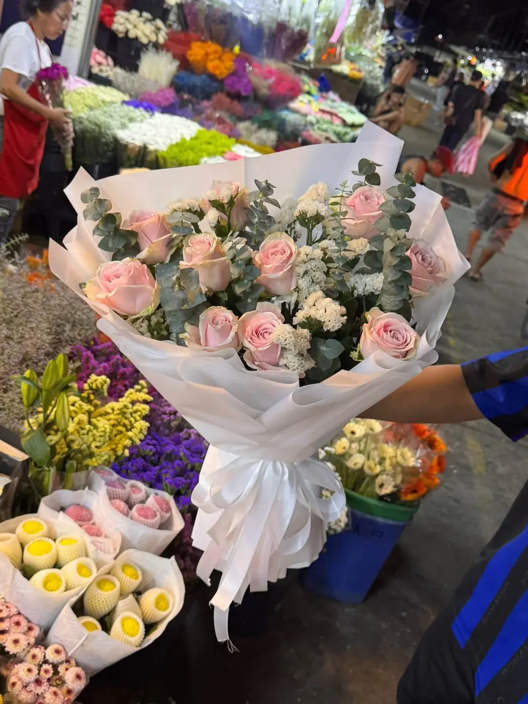 Pastel mixed bouquet